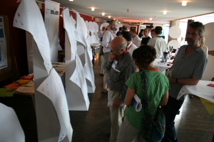 World Café Displays