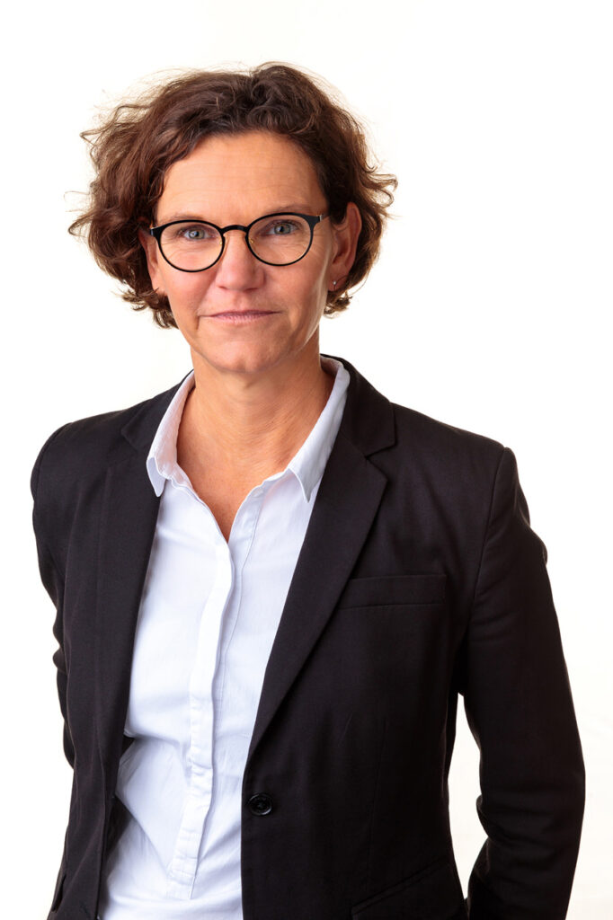 Katja Reuter Beraterin initio