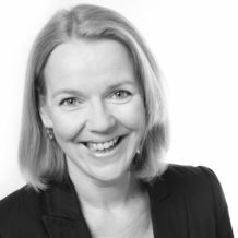 Petra Friedlaender, Beraterin bei initio